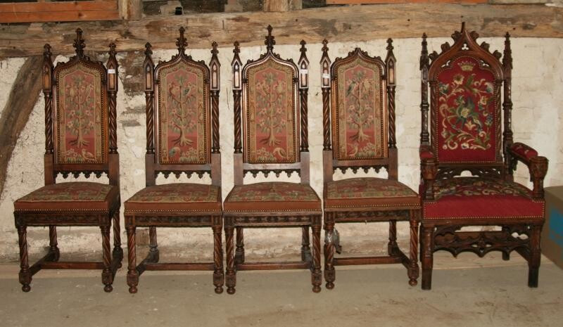 Столовый гарнитур: кресло и стулья, 5 шт.