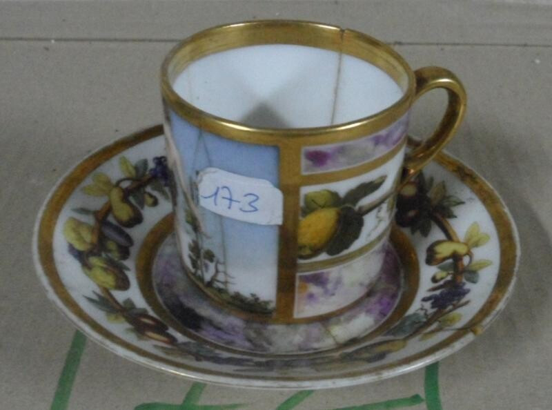 Чашка с блюдцем